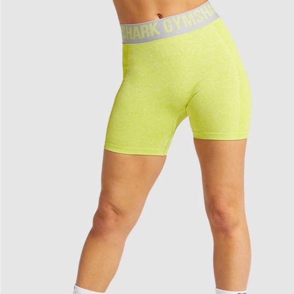 Gymshark Flex Shorts Neon Yellow - Picture 1 of 6